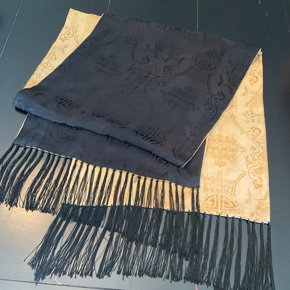 Silk Jacquard 2 Sided Scarf / Chinoiserie Silk Chi