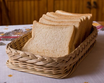 Wicker bread basket / tray / platter