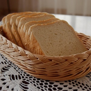 Wicker bread basket / tray / platter image 1