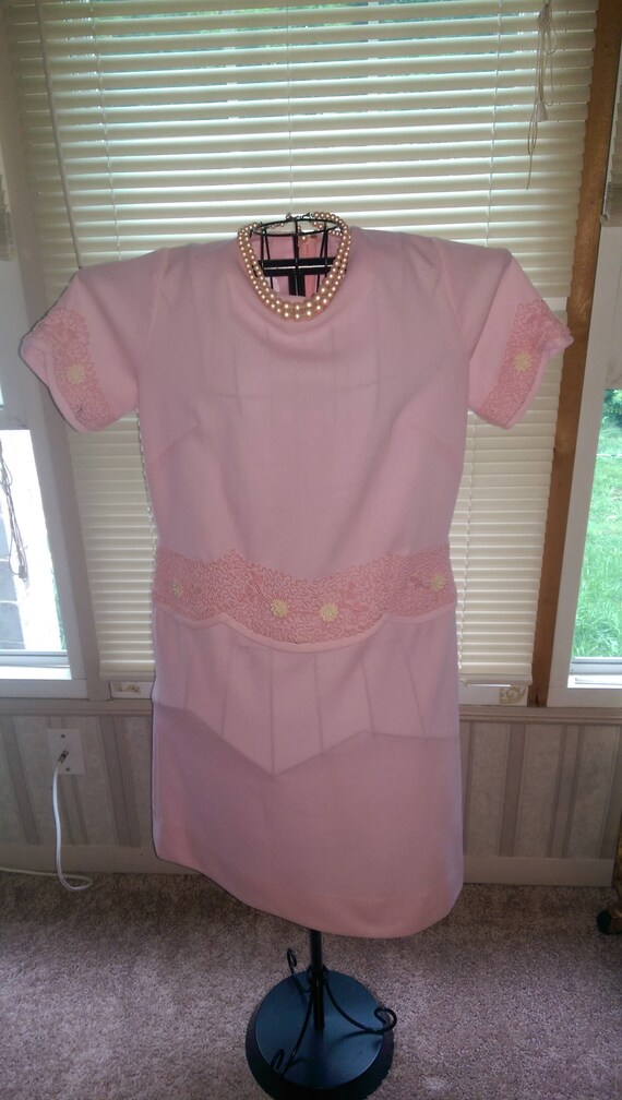 Pink polyester (double knit) Spring ensemble ~ Co… - image 2