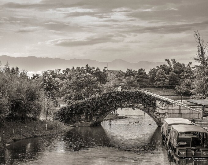 Photography BRIDGE AT WUJIE Taiwan Photo Print picture photograph