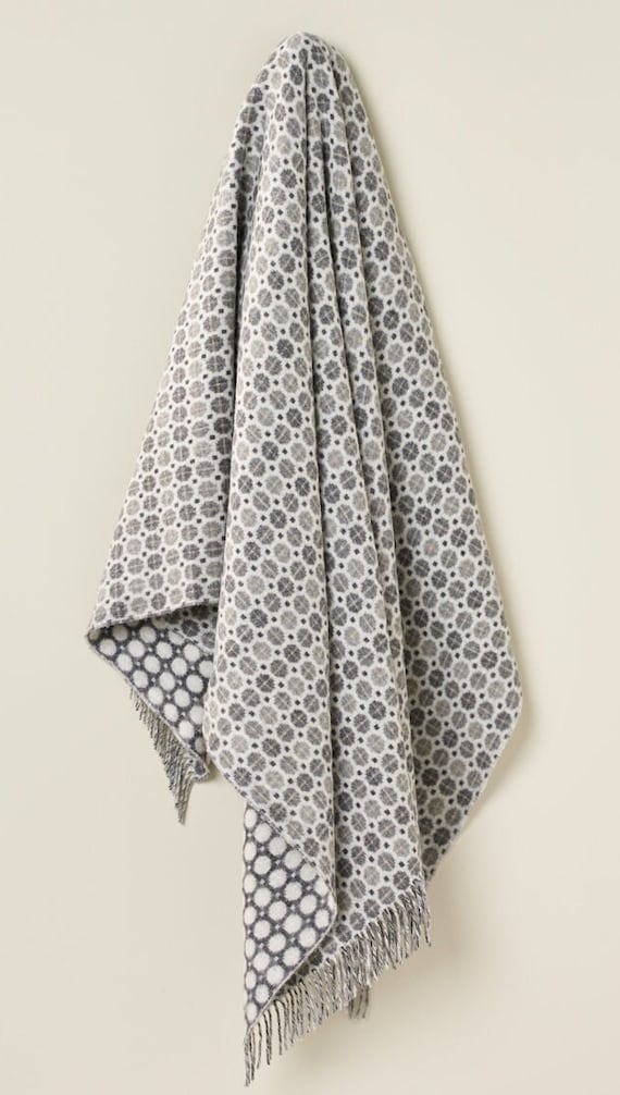 Bronte by moon throw sale hotsell