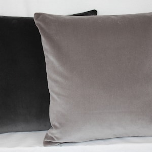 New. M&S Silver Grey Moss Stitch Cotton Cushions X 2 