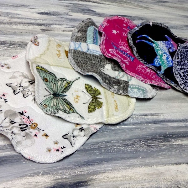 CLOTH PADS 6 inches long / 4 layers each pad / Reusable & washable cloth pads Go green eco friendly cotton cloth pads mama pads moon pads