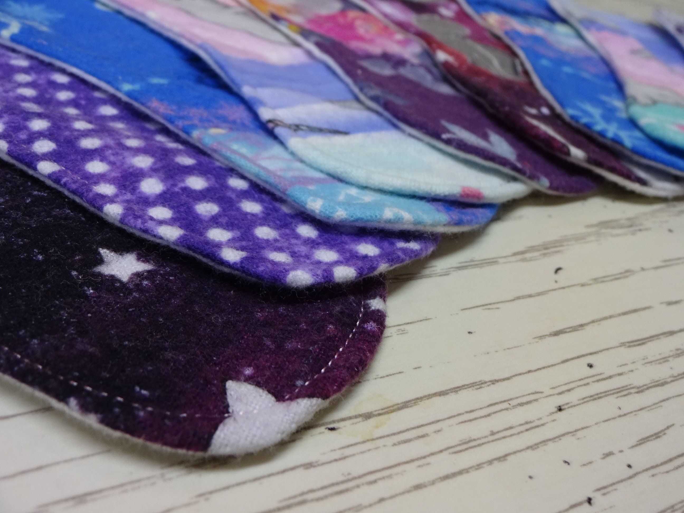 7.5 WINGLESS CLOTH PANTYLINERS & Pads / Panty Liners No snaps