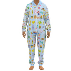 Combinaison à capuche en peluche pour bébé adulte avec design de jouets en bleu ABDL Combinaison totalement personnalisable, tailles S à 5XL, grenouillère pour bébés adultes