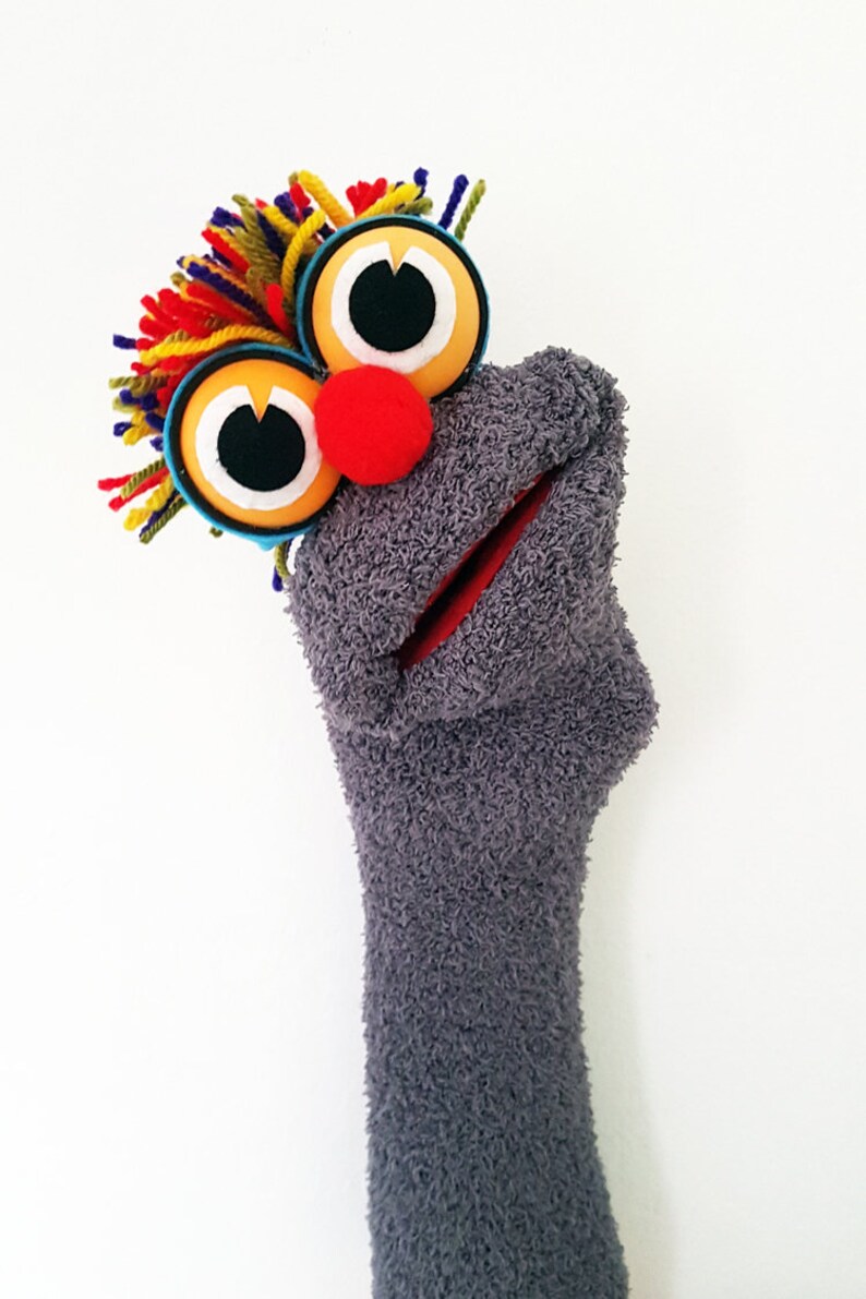 hand puppet using socks