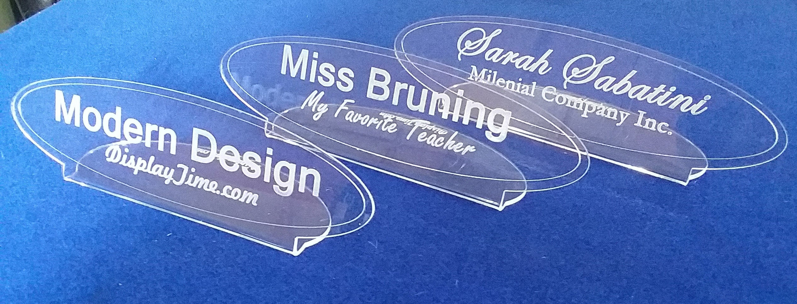 Acrylic Name Plate Desk Modern Style Oval Personalized Nameplate Unique