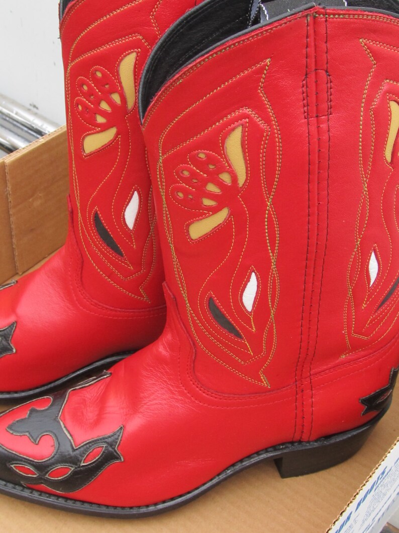 red boots size 2