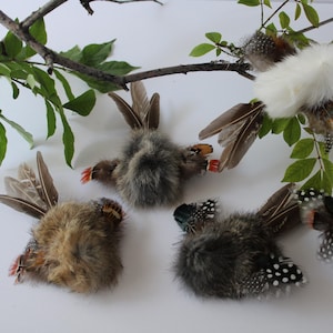 Juguete interactivo realista para gatos con plumas y pelo de conejo natural "BIRD CRAZY"