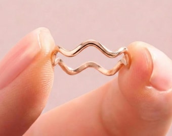 Anel ondulado em ouro maciço | Aliança em ouro amarelo, branco e rosa 10K ou 14K