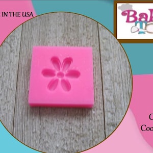 70&#39;s Style Flower Mini Mold, Silicone Mold, Food Safe Mold, Craft Mold, Resin Mold, Clay Mold, Fondant Mold, Modeling Mold