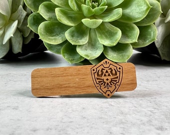 Zelda Hylian Shield Tie Bar - Laser Engraved Alder Wood - Zelda Royal Crest Tie Clip