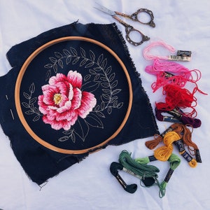 Peony Embroidery Pattern Intermediate Tutorial image 2