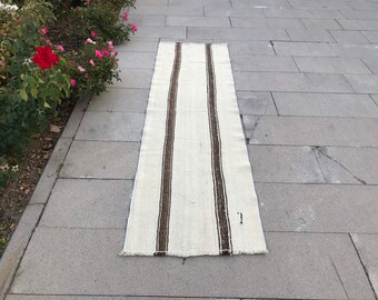 Vintage Oushak Kilim Runner Rug: Handmade Wool, Tribal Design (2x6'9)