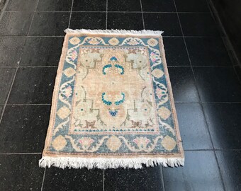 Vintage Turkish Oushak Rug: Wool Cotton Boho Door Mat (2’4 X 3’2 Feet)
