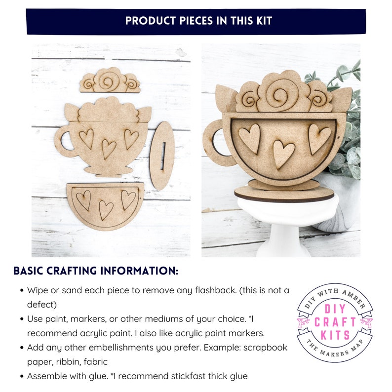 Op de afbeelding: Houten knutselset om een theekopje met een hartvormig ontwerp te maken. De set bevat vier houten onderdelen: een theekopje, een schoteltje, een handvat en een decoratief bovenstuk. De set bevat ook instructies voor het in elkaar zetten van de onderdelen. De set is gelabeld met "DIY Craft Kits" en "The Makers Map".