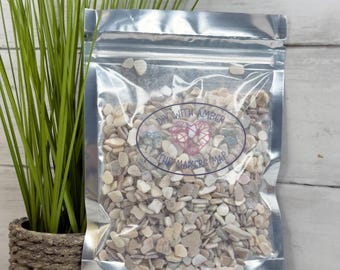 8 oz Crushed Shell 3-6 mm Irregular Crushed Broken Shell, Shattered shell for Resin, shell coastal, Resin Art Materials natural shell chips