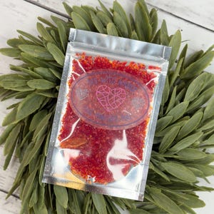 2 oz Ruby Red 1-3 mm Irregular Crushed Broken Glass, Shattered Glass for Resin, Glass Geode, Resin Art Materials, Glass Chips