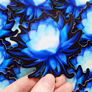 月の花のステッカー