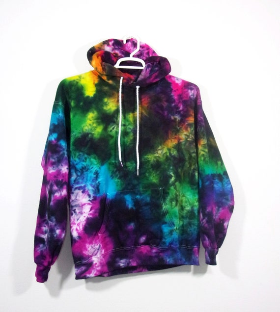 hoodless pullover sweatshirts