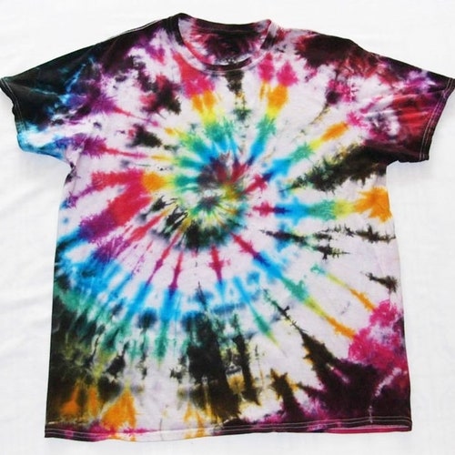 6xl tie dye shirt