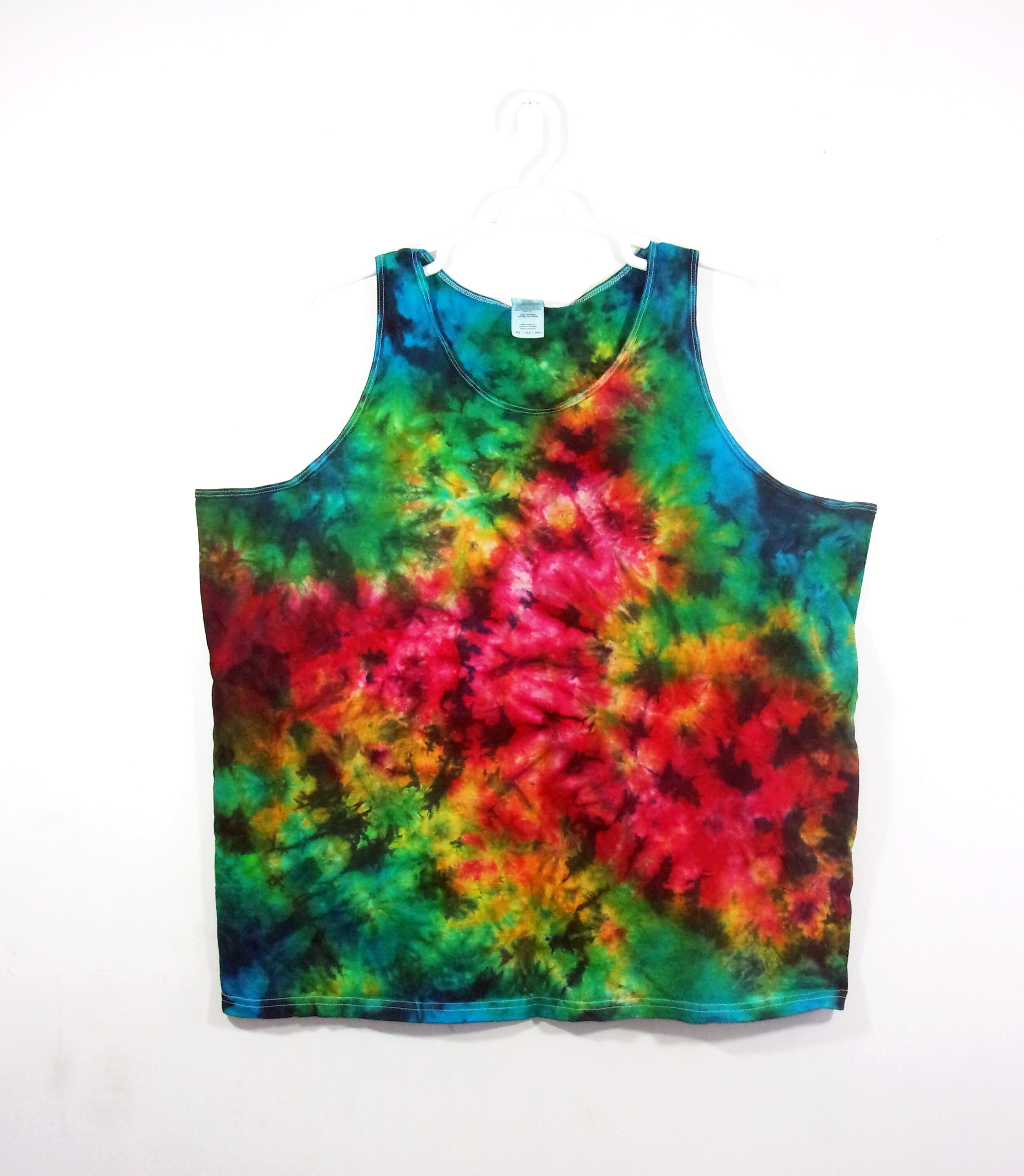 red and black tie dye crop tank top