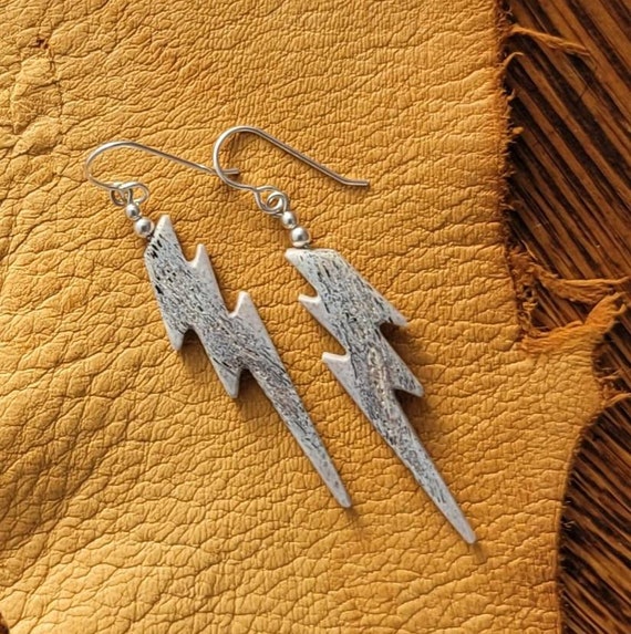Lightning bolt cheap dangle earrings
