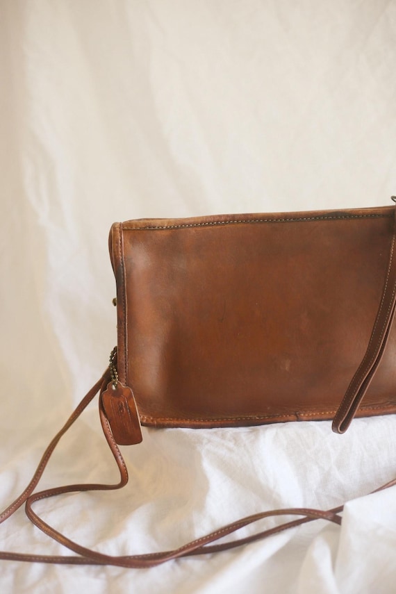 Vintage 1970s Coach Leather Convertible Bag in Br… - image 5