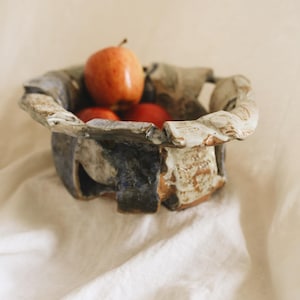 Large Signed Studio Pottery Open Weave Fruit Bowl | Handmade Sculptural Ceramic Centerpiece | High End Artisan Stoneware Basket 10"