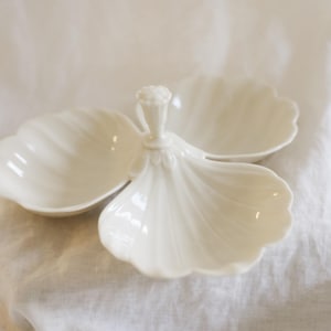 Vintage Lenox Triple Leaf Shell Serving Dish / Ivory Porcelain 3 Section Candy Nut Tray / 9 Inch Handled Server / Jewelry Trinket Dish