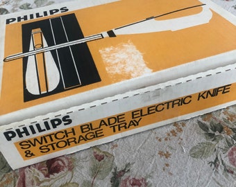 Vintage Philips Electric Knife Set with Original Wall Mounted Storage Case Avocado Original Box Works