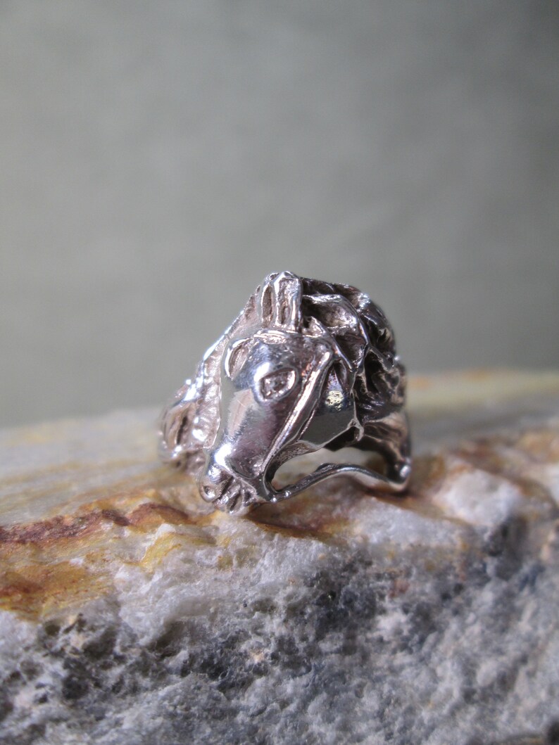 Bespoke Sterling Silver Ring Sculpted Horse Profile with Bridle and Mane Size 6 Equestrian Jewelry image 3