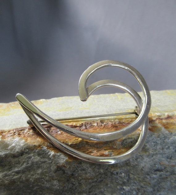 Nautilus Wave Brooch Modernist Sterling Silver Ta… - image 1