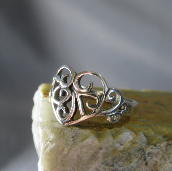 Sterling Silver Sweet Heart Ring, Romantic Wire W… - image 8