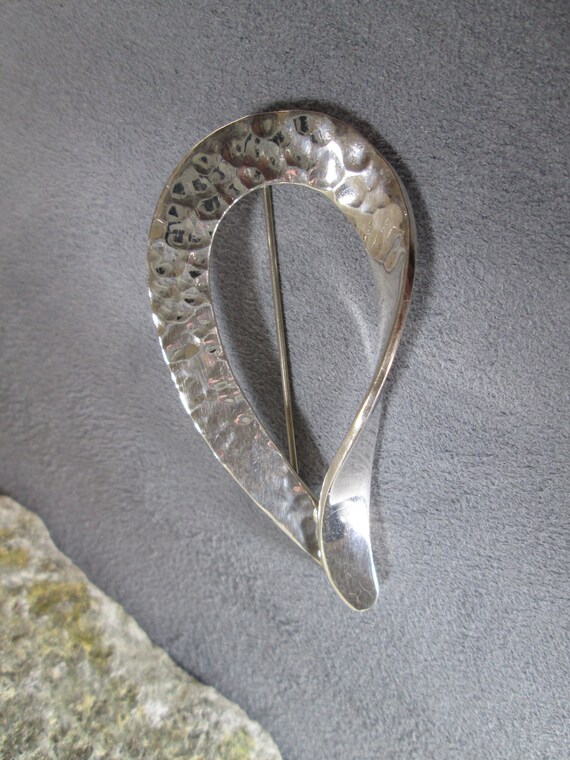 Modernist Sterling Silver Brooch MODERN TWIST Hammered Silver Pin