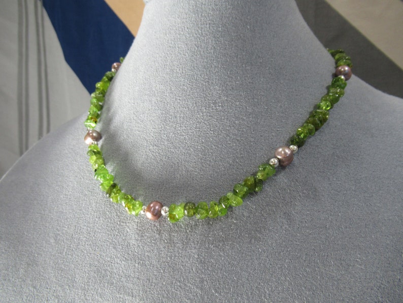 Peridot Pearl Necklace on Sterling Silver Chain, 18 Birthstone Strand image 2