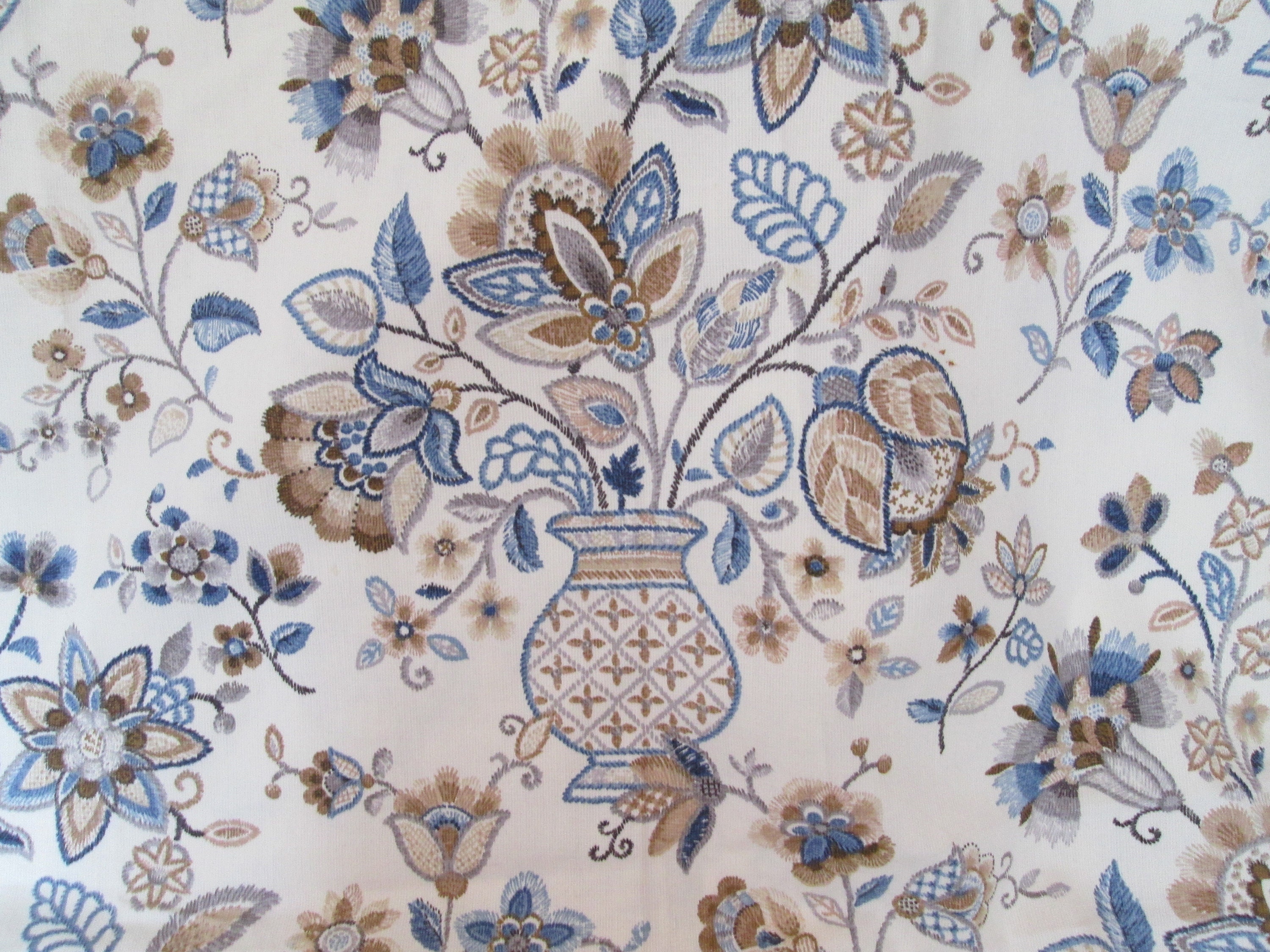Chintz Fabric for sale | Only 2 left at -60%