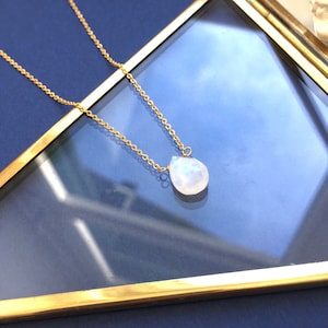 Collier Goutte en Pierre de Lune image 1