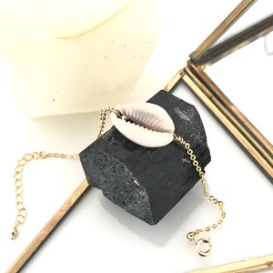 Naiade Kauri-schelparmband in Boho en Hippie Chic-stijl