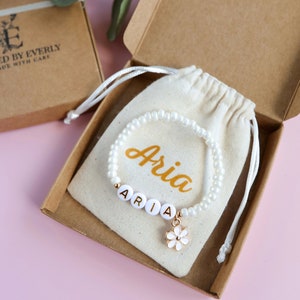 Personalised Flower Girl bracelet. zdjęcie 3