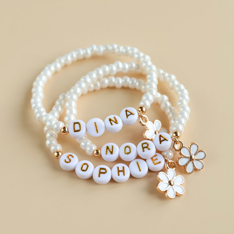 Personalised Flower Girl bracelet. zdjęcie 2