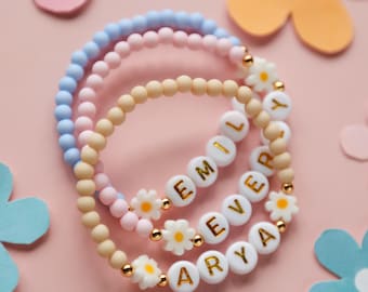 Sweet Daisy Dreams: Custom Name Bracelet for Flower Girls
