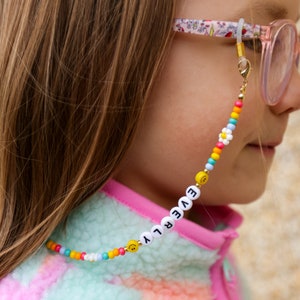 Children's personalised eyeglass chain. Colourful eyeglass chain. Daisy chain. zdjęcie 3