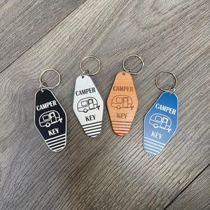 Camper Hotel Keychain. Retro Camper Keychain. Engraved Campground Keychain. Key Holder.