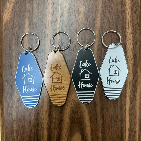 Engraved Lake House Keychain: Retro Boat Key Holder