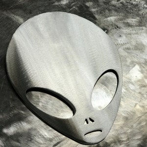 Alien Head Metal Wall Art Decoration Skilwerx 9x6 Area 51 Roswell Polished