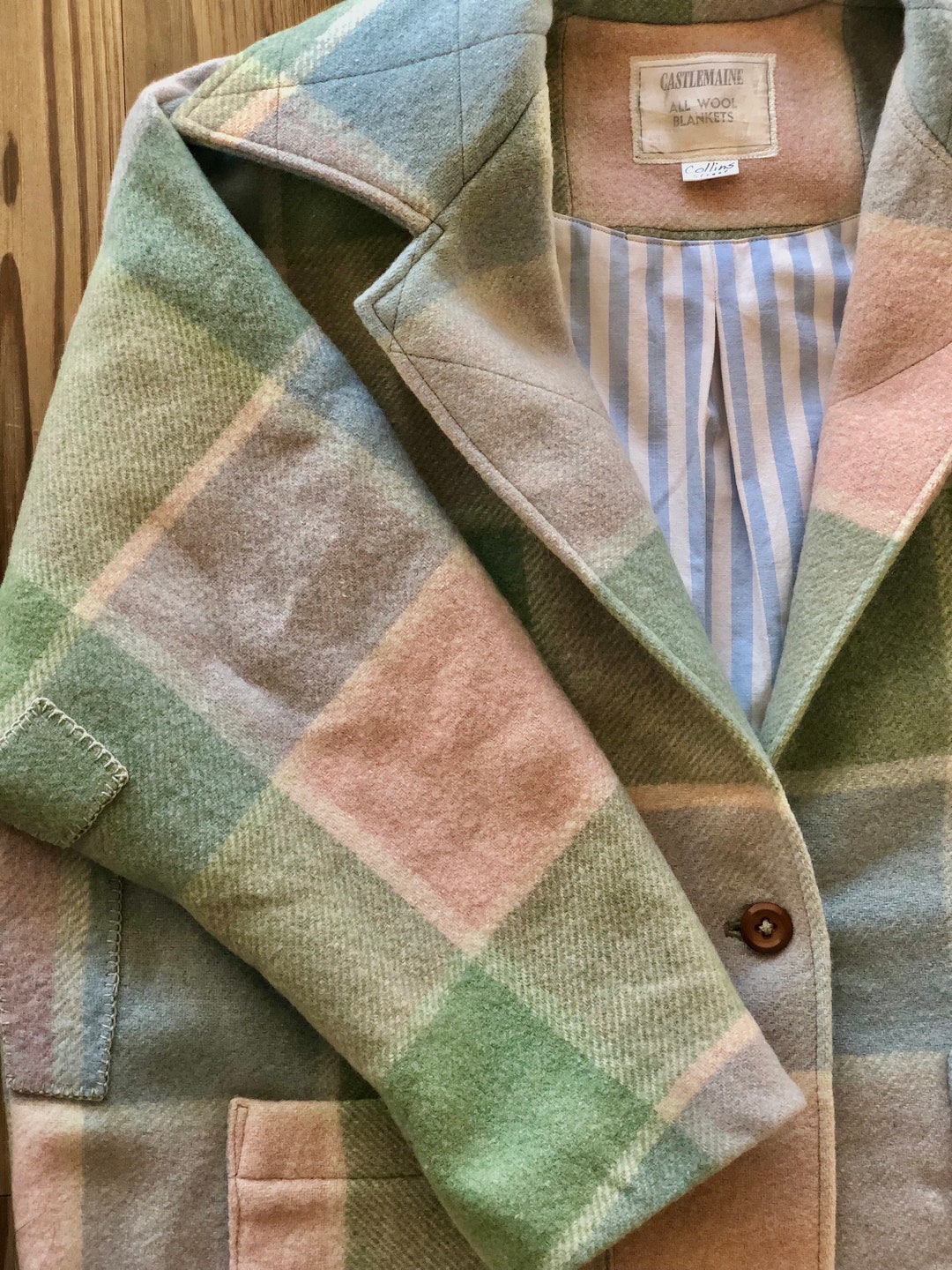 Wool Blanket Jacket/ Wool Jacket/ Upcycled Blanket Jacket/ Size Medium