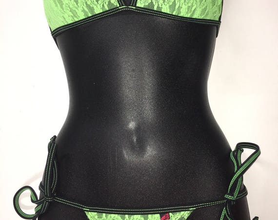 35%OFFSALE *** MissManeater VANDALIZE thin bind fixed triangle bikini top with thin bind tie side boutique bikini pant *** THONG micro cut!
