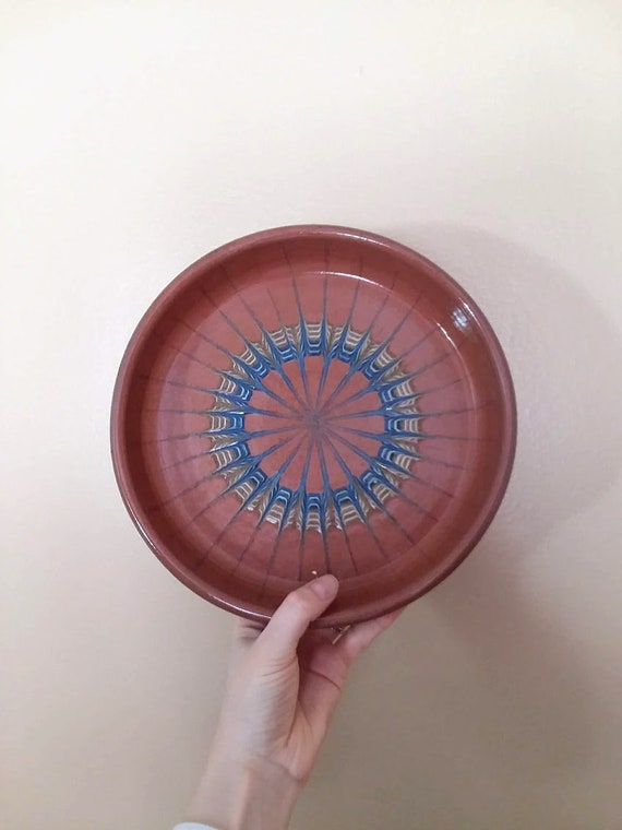 1980 Handmade Terra Cotta Radial Glaze Design J White Red Clay Mandala Large Serving Plate 1980s